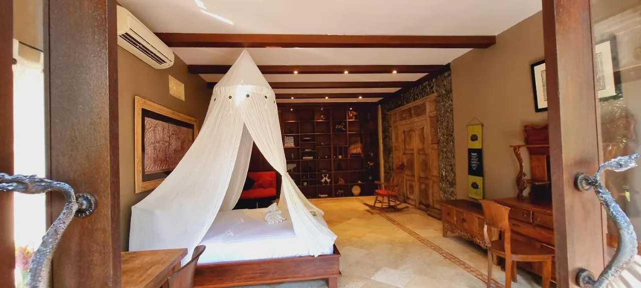 Avalon Ubud Castle & Spa Villa