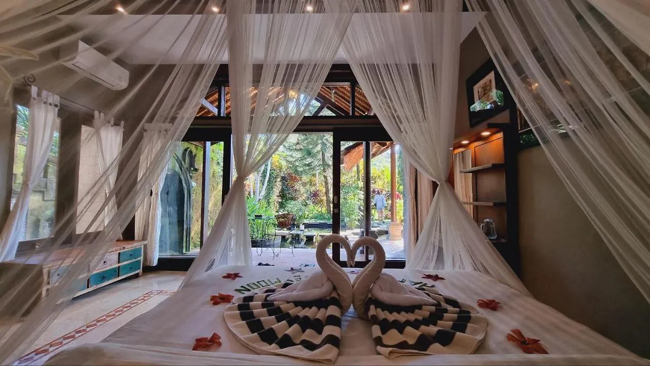 Avalon Ubud Castle & Spa 0*,