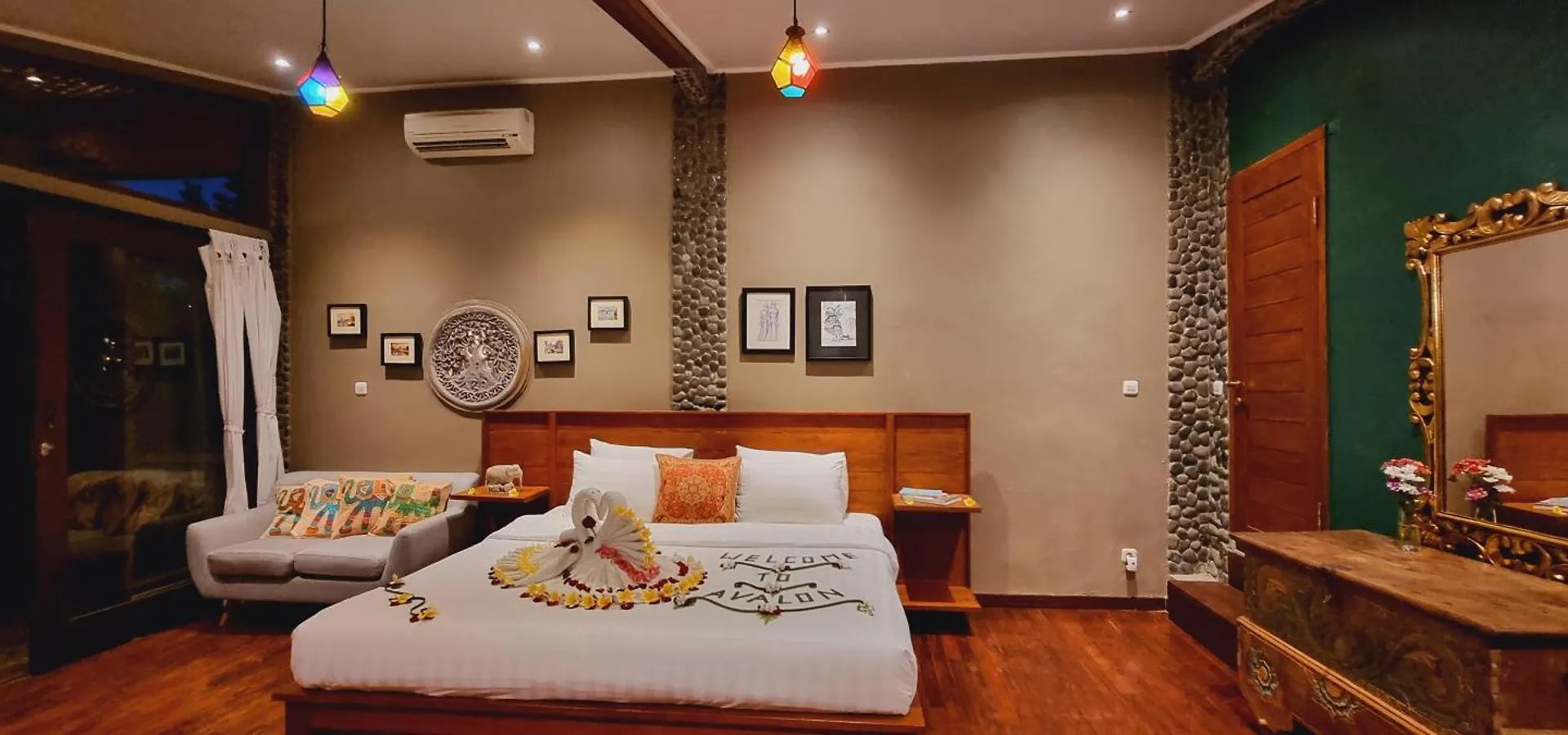 Villa Avalon Ubud Castle & Spa